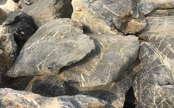 景观石厂家告诉你石材的五个特性,轻松选择石材